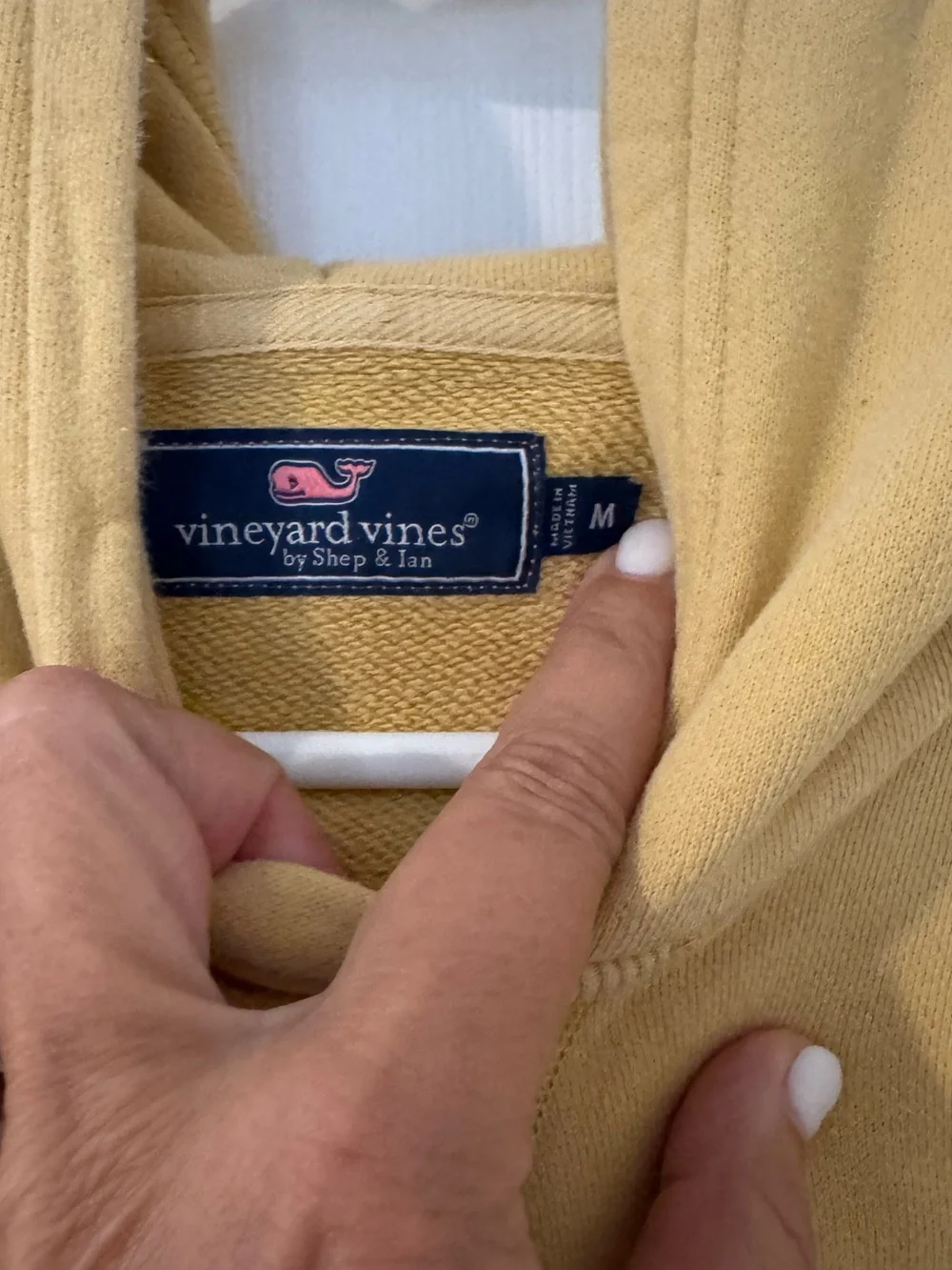 Vineyard Vines Jeep Men's Hoodie in Mustard